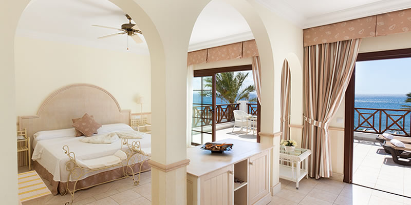 Dream Gran Castillo Resort, renovación hotelera